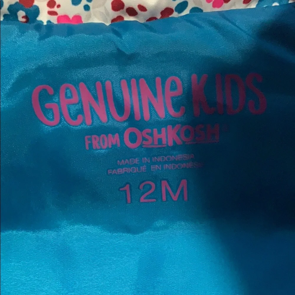 5 for $25🎈 NWOT baby girls oshkosh vest